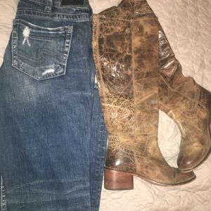 Silver Jeans 31/31 Suki